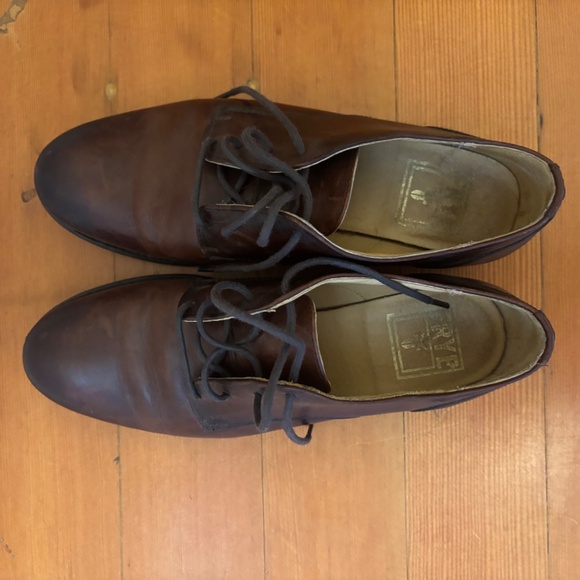Frye Oxfords - Picture 4 of 4